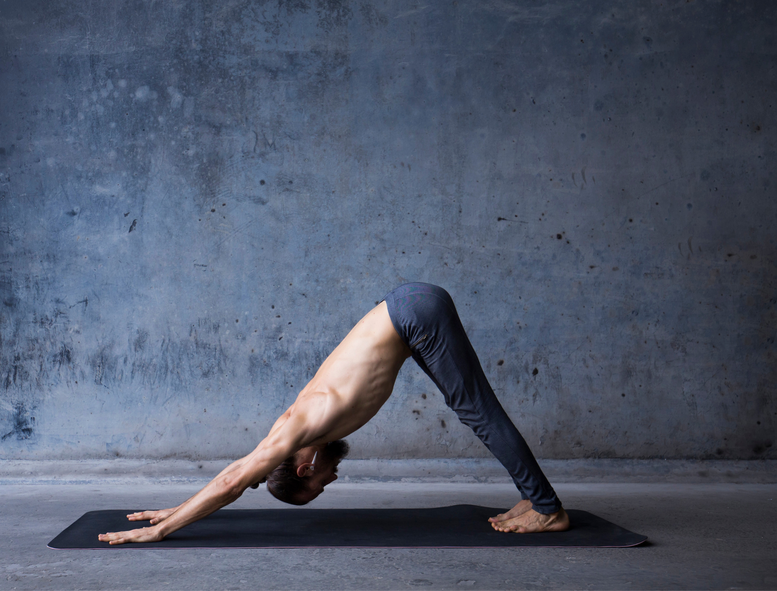 Esperti in discipline come lettura del polso, Pancha Karma, trattamenti ayurvedici e Reiki.